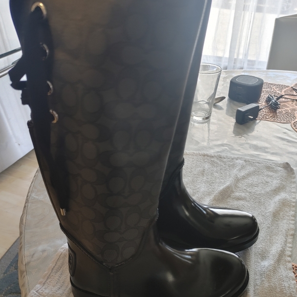 COPY - Coach boots - Picture 3 of 5